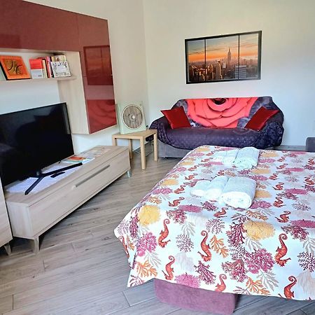 Appartement Trilocale Arco D'Augusto Con Box à Aoste Extérieur photo